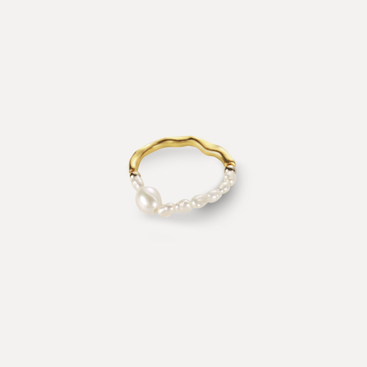 Dainty Pearl Twisted Gold ring